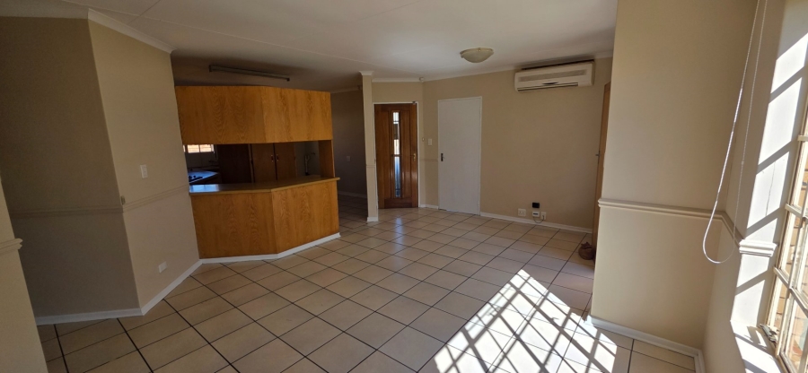 2 Bedroom Property for Sale in Heuwelsig Free State